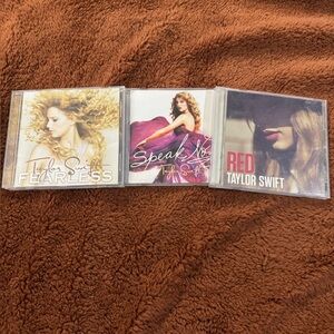Taylor Swift CD Trio: Fearless, Speak Now, Red